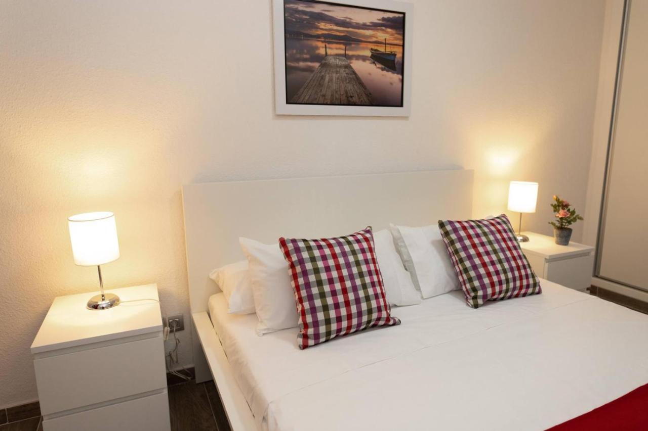 Modern Apartment With Pool And Wifi Playa Fanabe Exterior photo